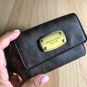 NWOT Michael Kors Wallet